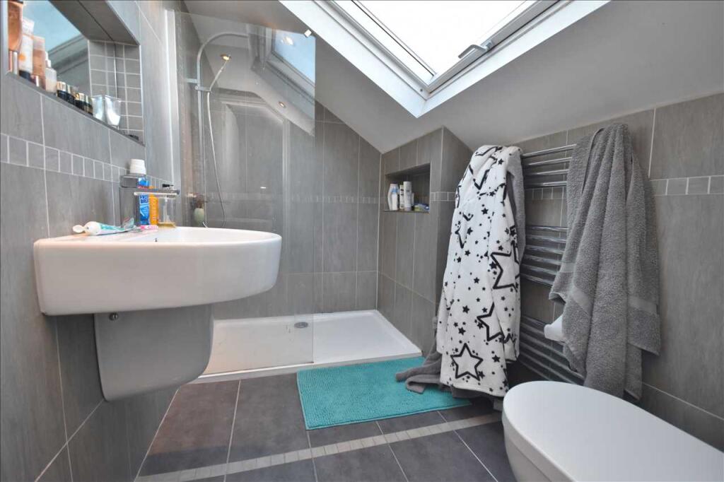 En suite shower room