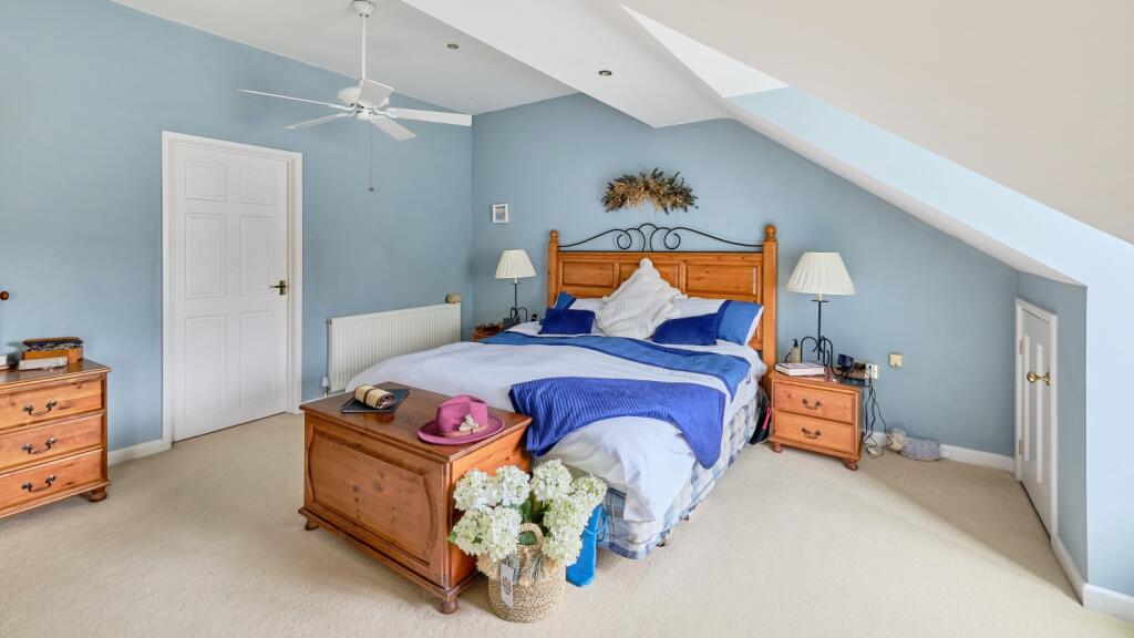 EdisonFord_8AmberleyWay(Nov24)_322(print)