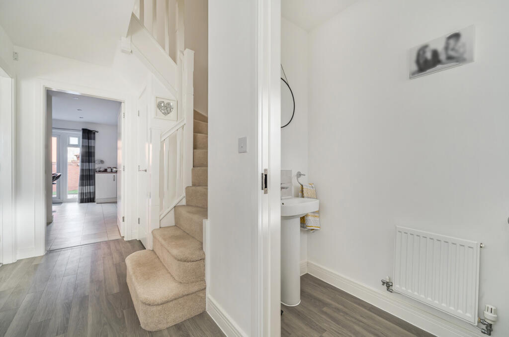 1396561-17-695e6c...