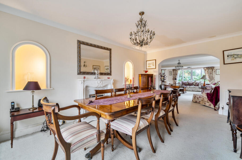 1375305-17-691610...