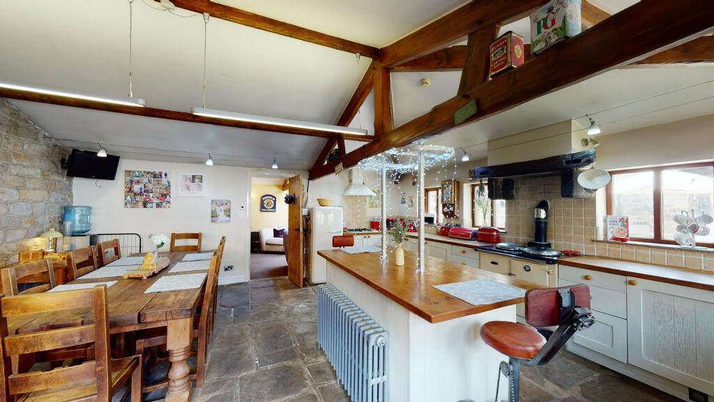 Intake-Gate-Farm-Hawksworth-06282022_105725