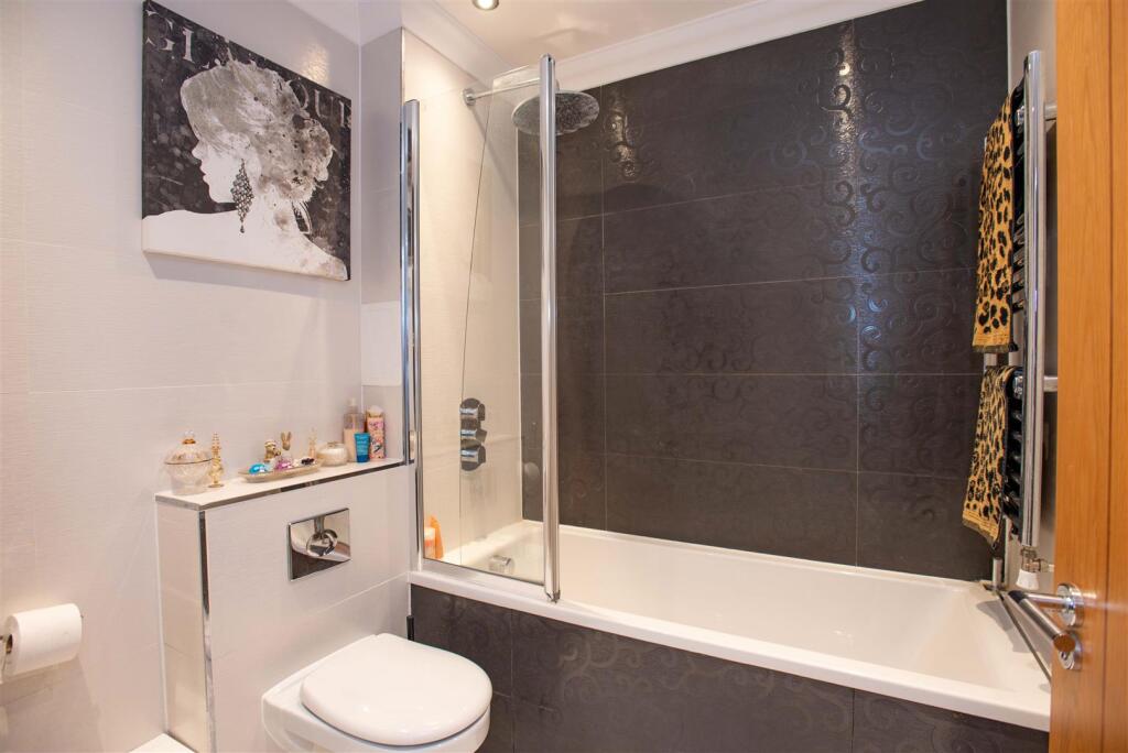 2025.10.14 - 4 Alma Barn Mews, BR6 7FE-2627.jpg