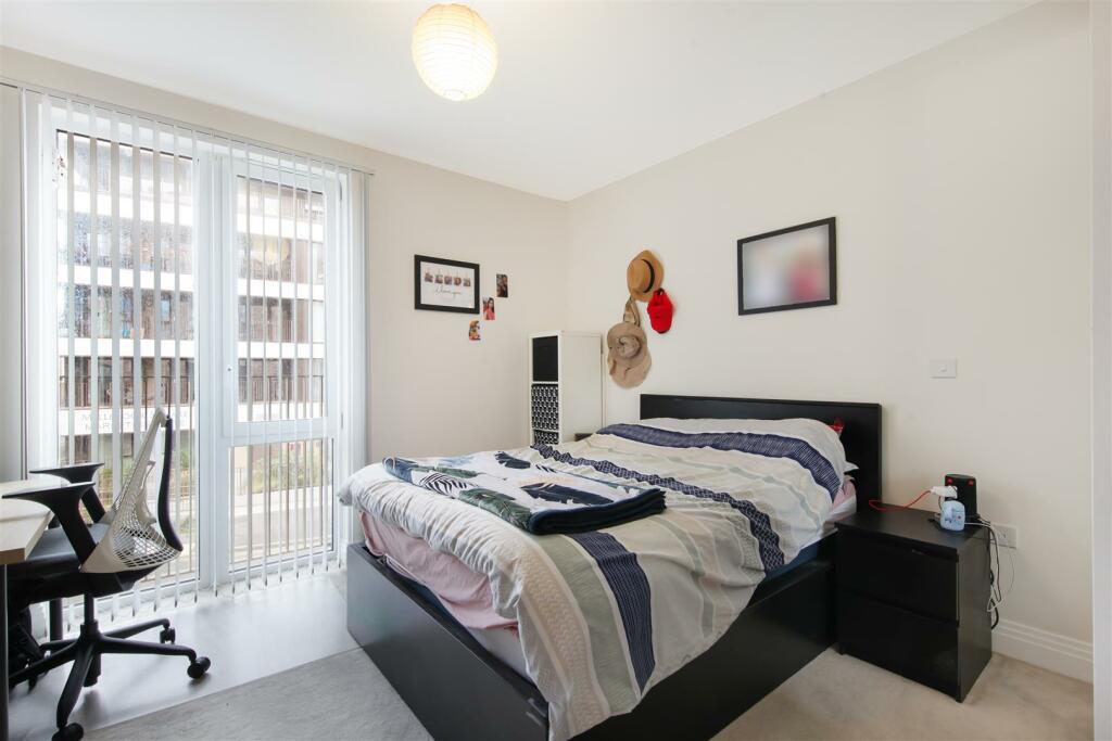 Flat 19, Burghley House - 57c9gY50Mi6SNqITgiAE.jpg