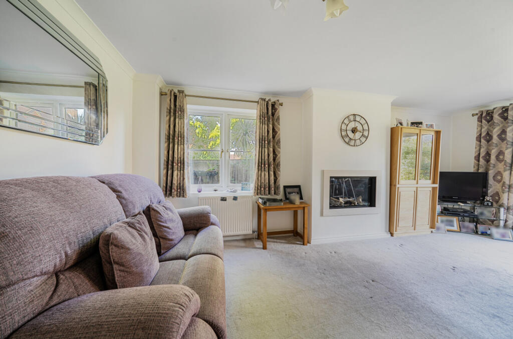 1350195-21-68c043...