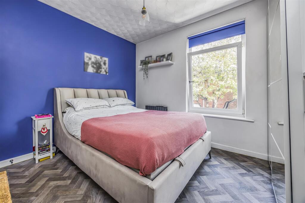 194 Newcome Road, Fratton-PorticoMarketing-SoldBy-