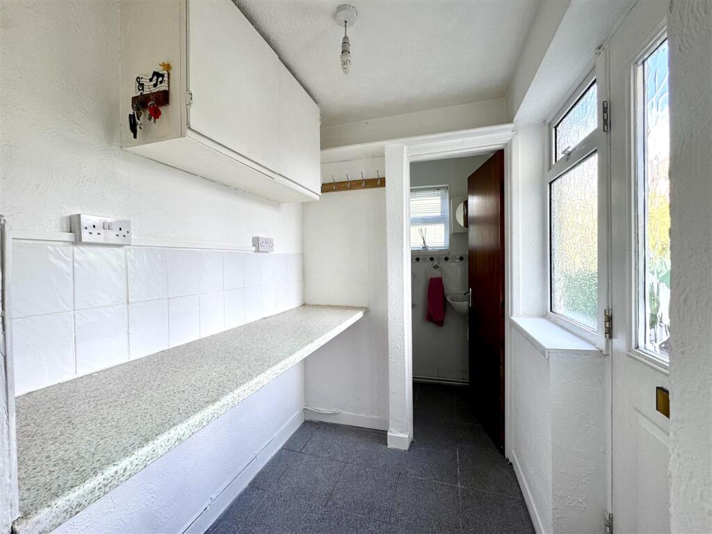 UTILITY ROOM