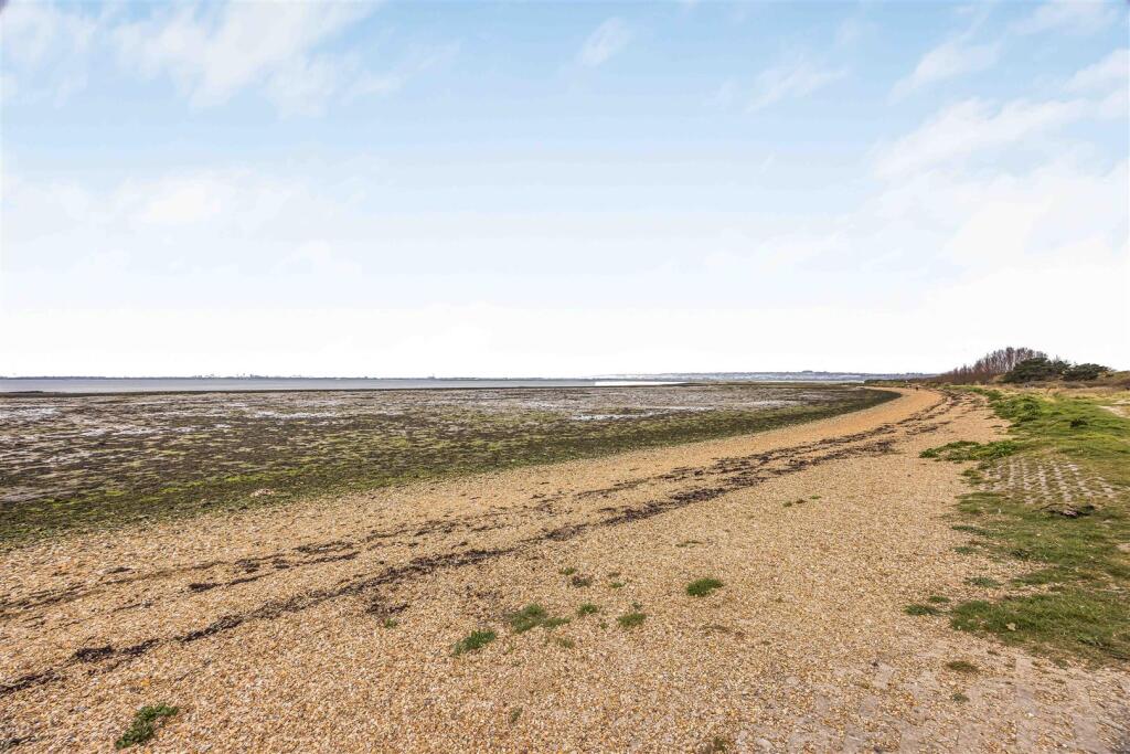 St. Ebbes Cottage, Victoria Road, Hayling Island-S