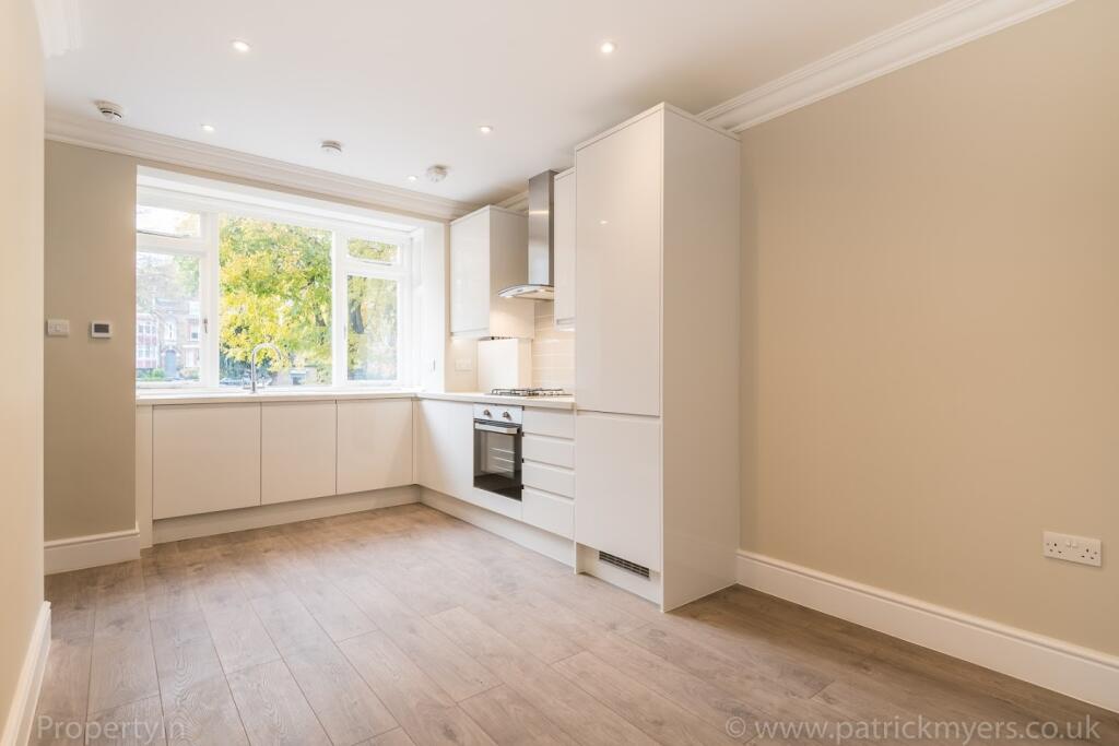 Kitchen/Reception