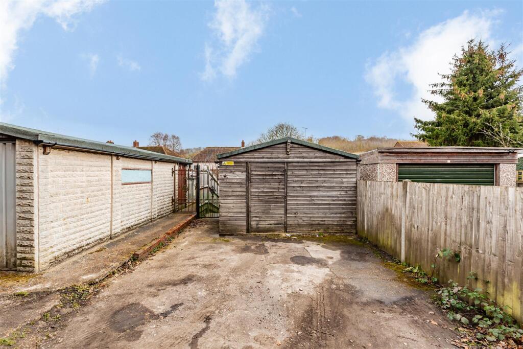 12 Fairview-HR15.jpg