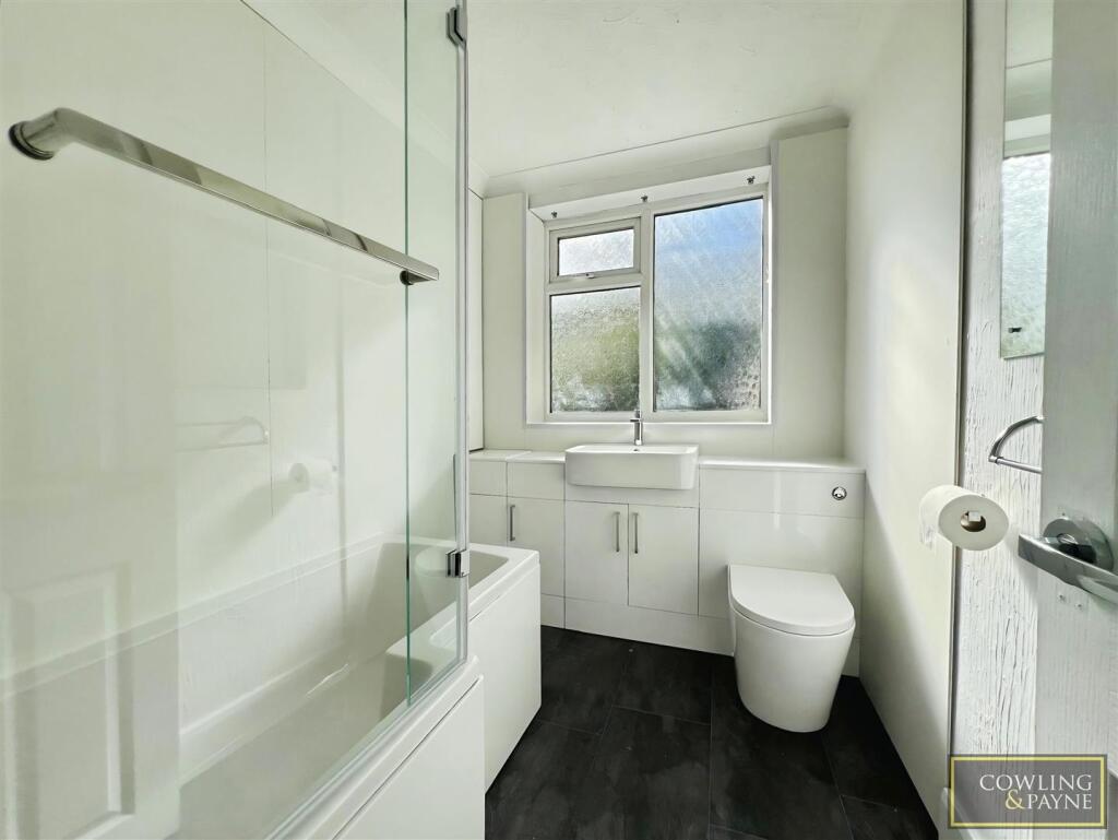 First Floor Bathroom