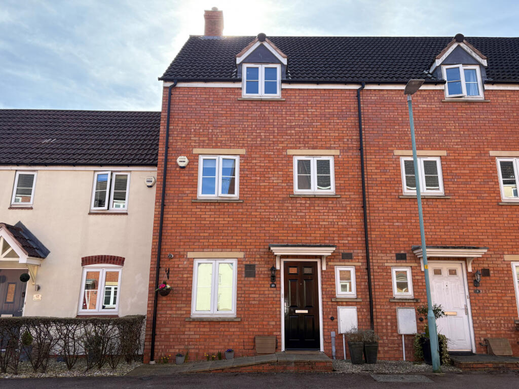 3 Bedroom Townhouse for Sale