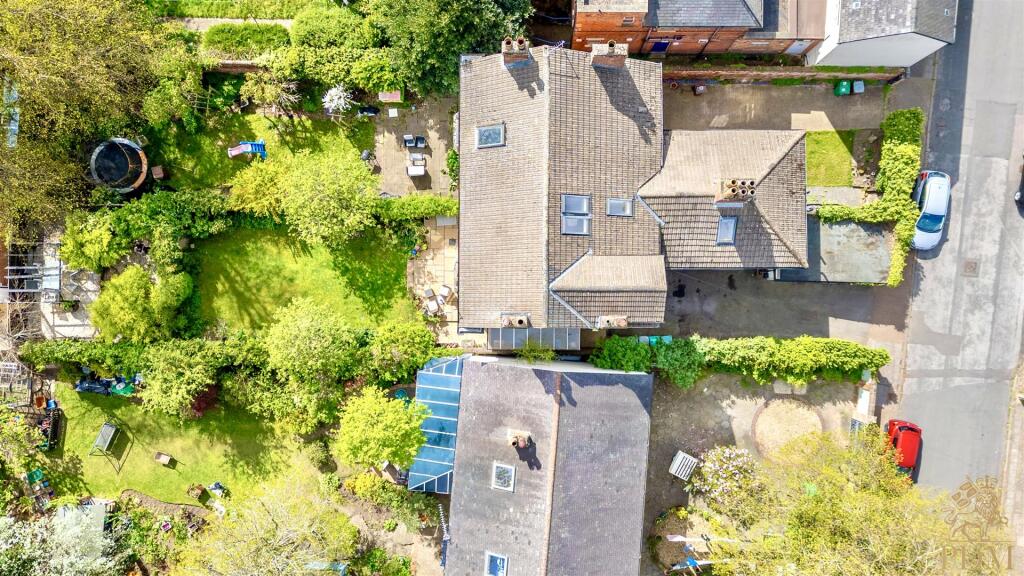 8 Claremont Rd Nottingham NG5 1BH