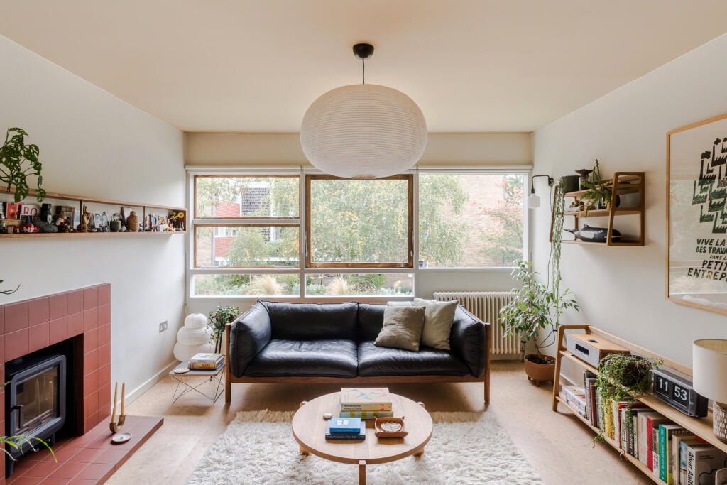 314696 - 9, Marlowe Court, Parkleys-1.jpeg