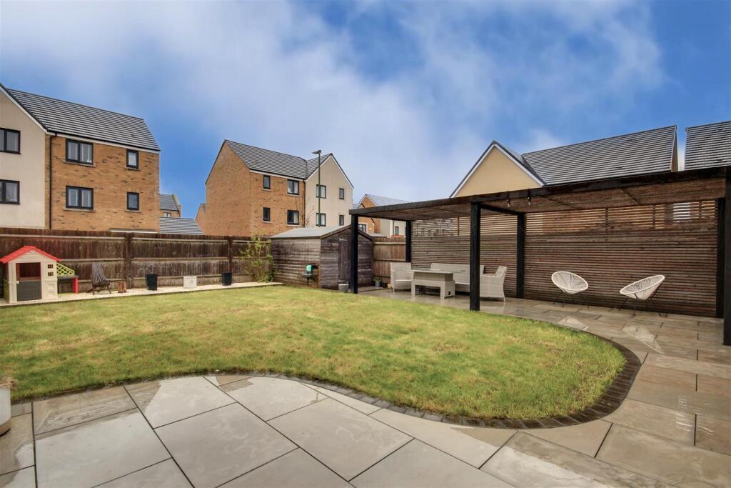 Garden 1.jpg