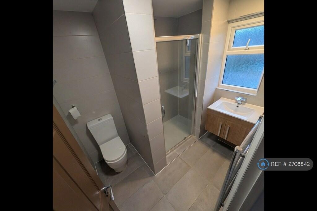 Second Floor Room - En Suite