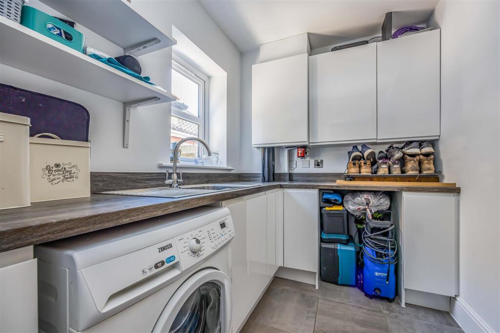 3 Dunkirk Rise, Southbourne-Small-PorticoMarketing