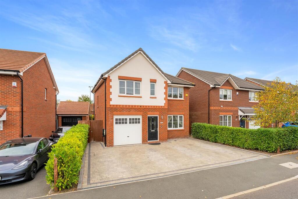 12 Atherton Drive-29.jpg