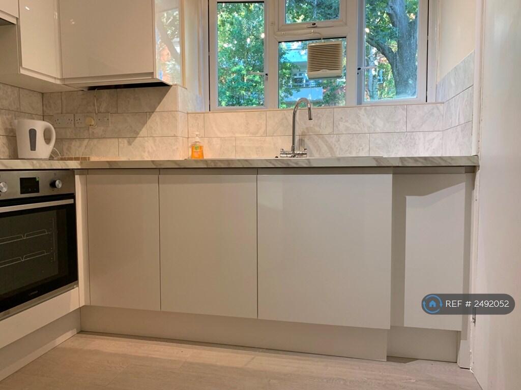 Kitchen - Pic 2