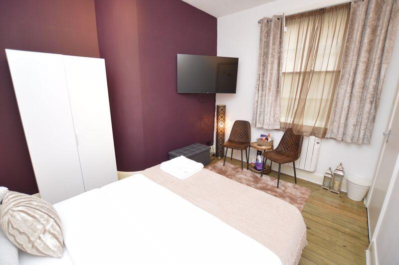 Double Bedroom 2 pic2
