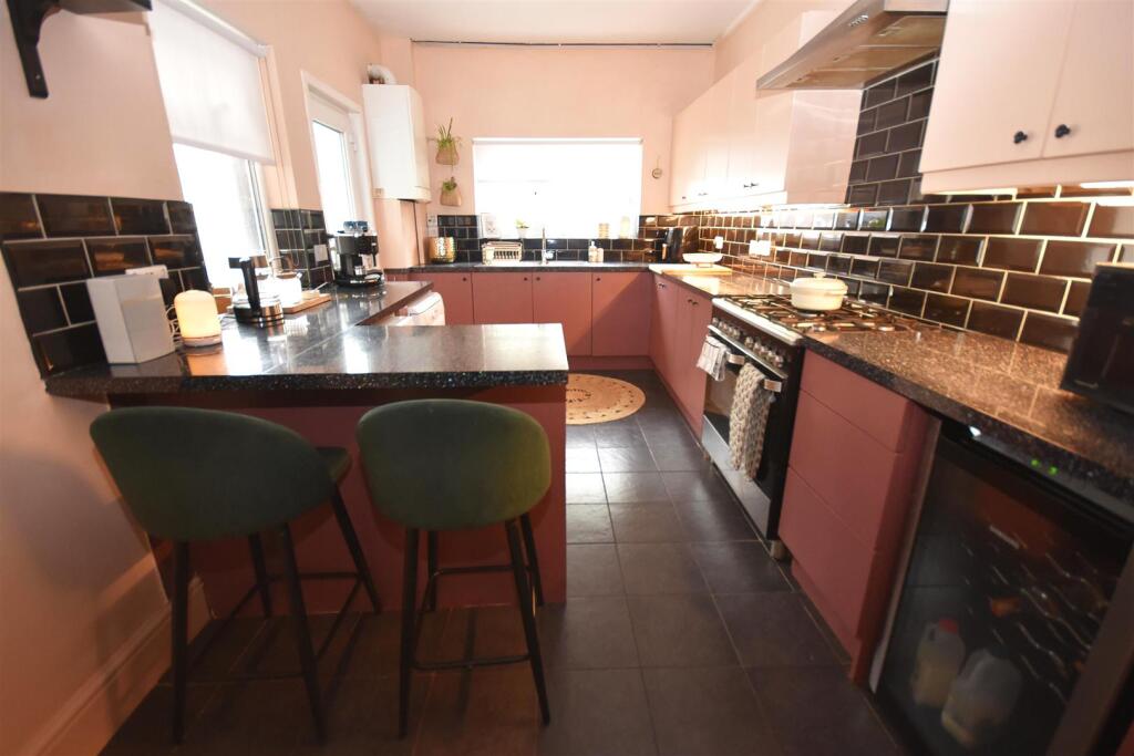 DSC_9796_Smooth 2.JPG