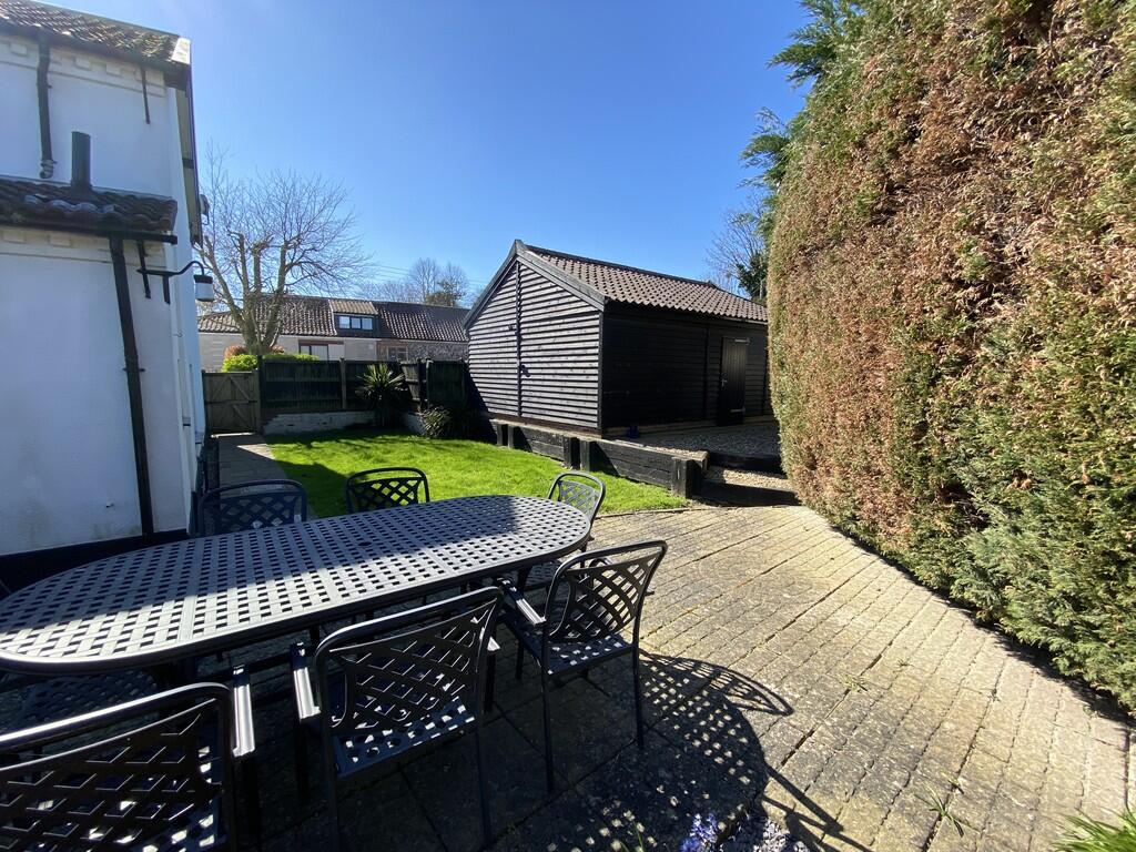 Rear courtyard