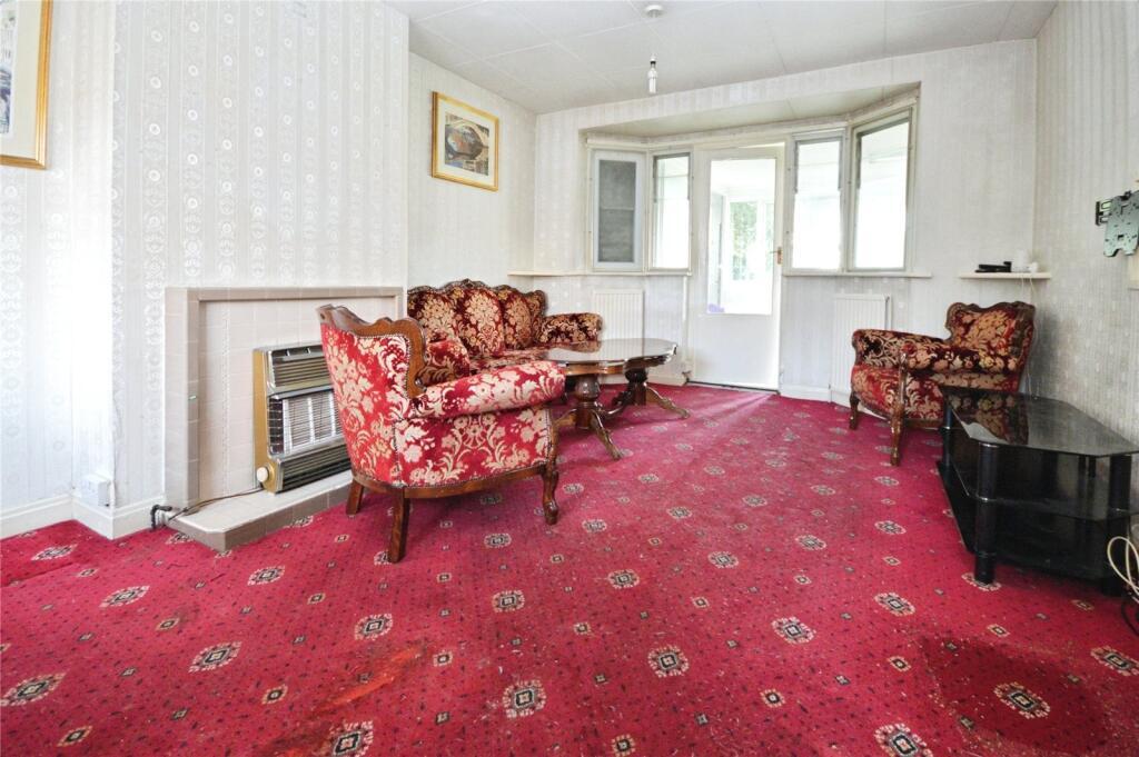 Living/Dining Room