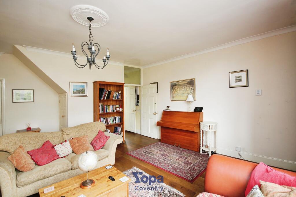 A5bd90ad-Living 20Room 205.JPG