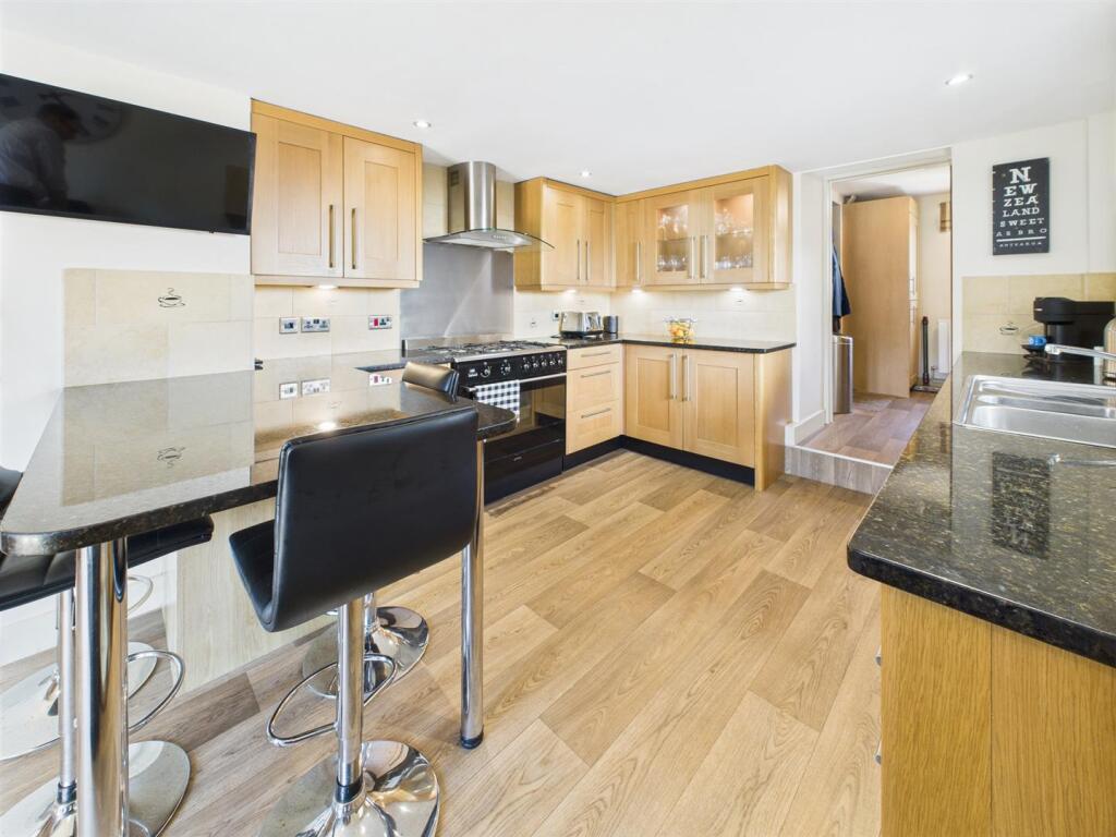 KITCHEN/BREAKFAST/FAMILY ROOM