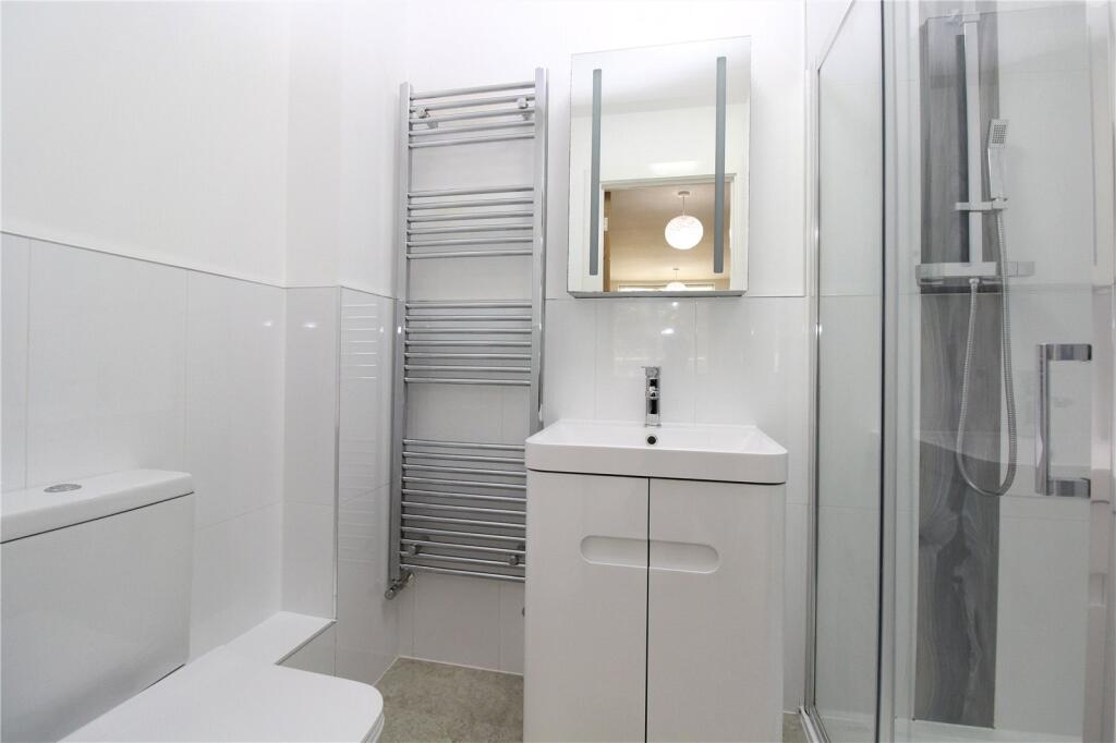 En Suite Bathroom