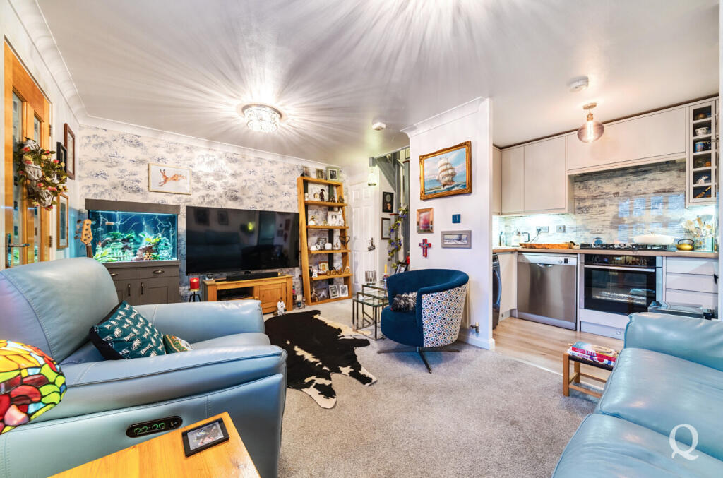 bbdf8665-4884-4d5...