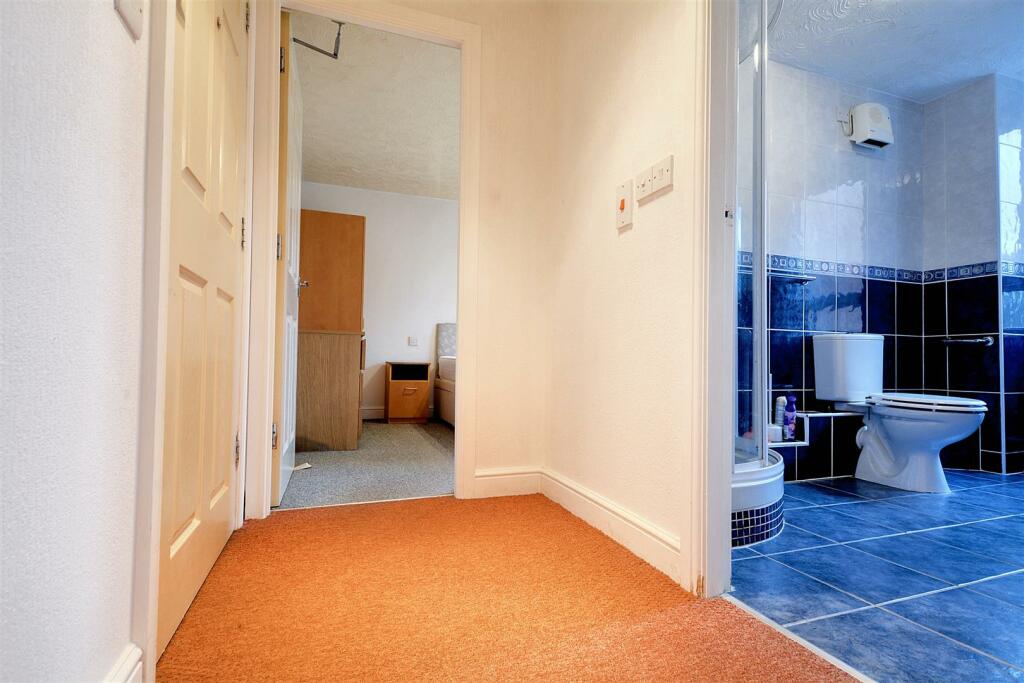 Entrance Hall_ 2.jpeg