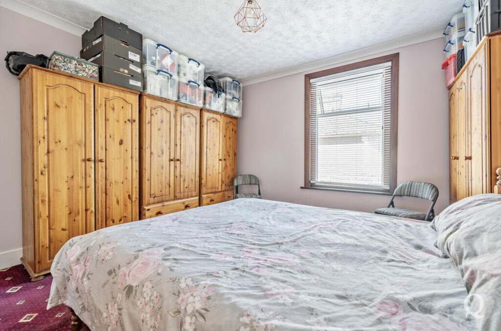 4e9a2ef8-af26-4a5...