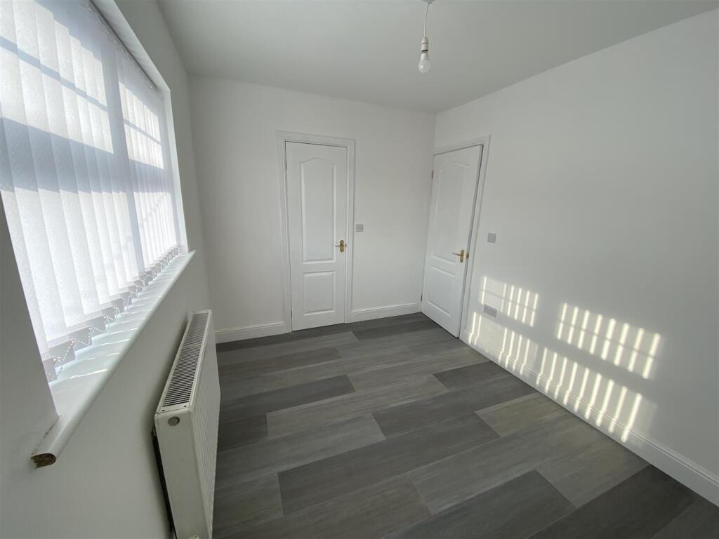 Bedroom no.2 front: