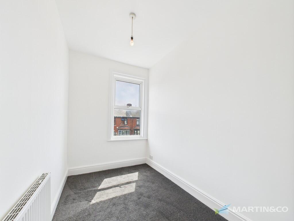 CAM02318G0-PR0511...