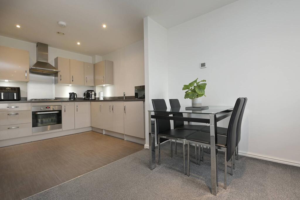 MFL6249004_841.jpg