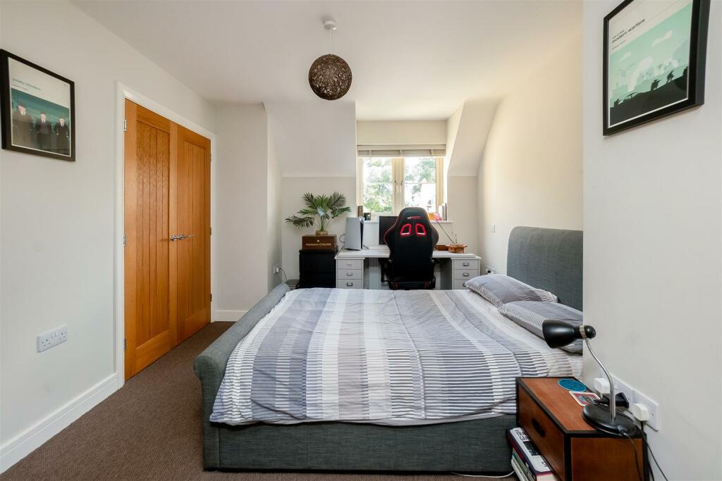 1 Graces Court-15.jpg