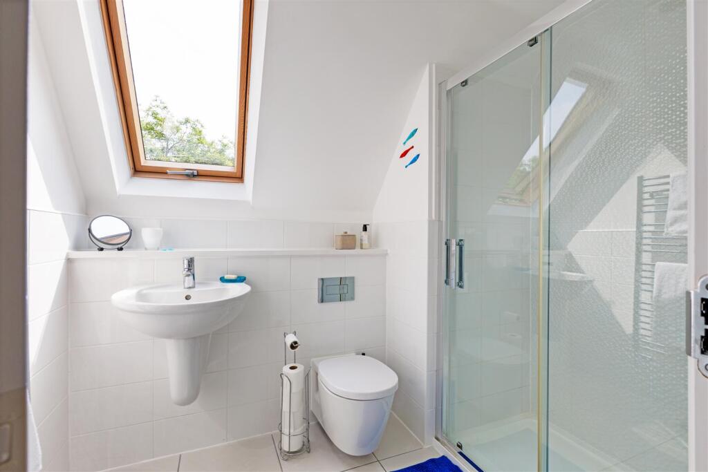 92548_21 June Lewis Way (26).jpg