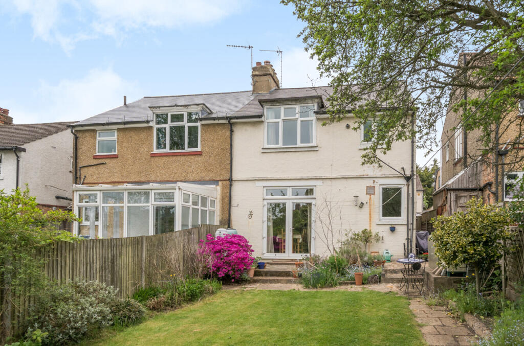 5-68164135a560a-1...