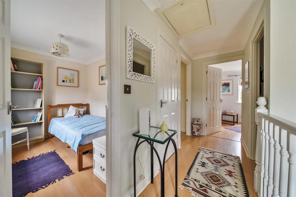 Landing / Bedroom 3