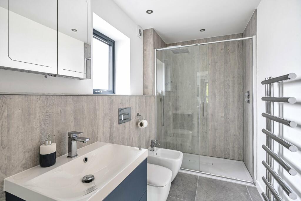 En-Suite Shower Room