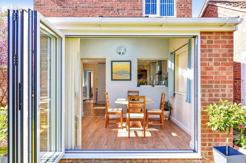 Bi-folding Doors 