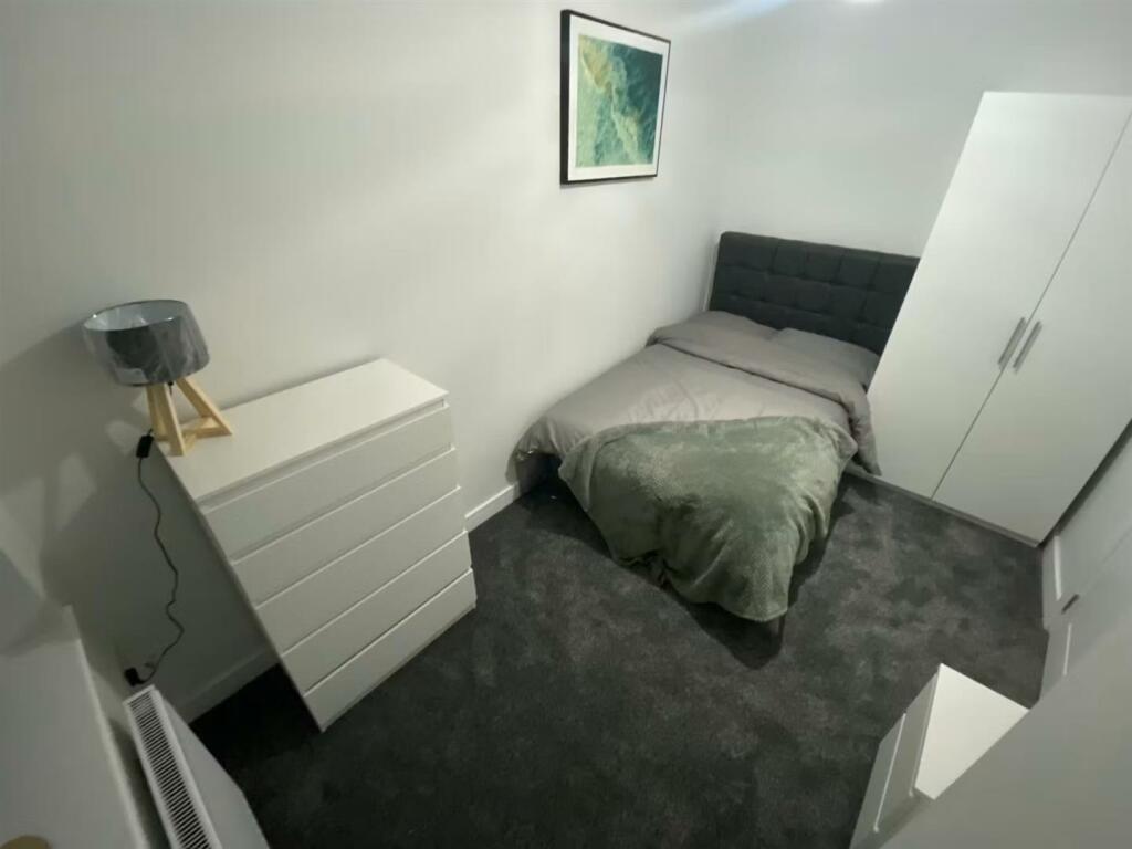 Bedroom 3 .jpg