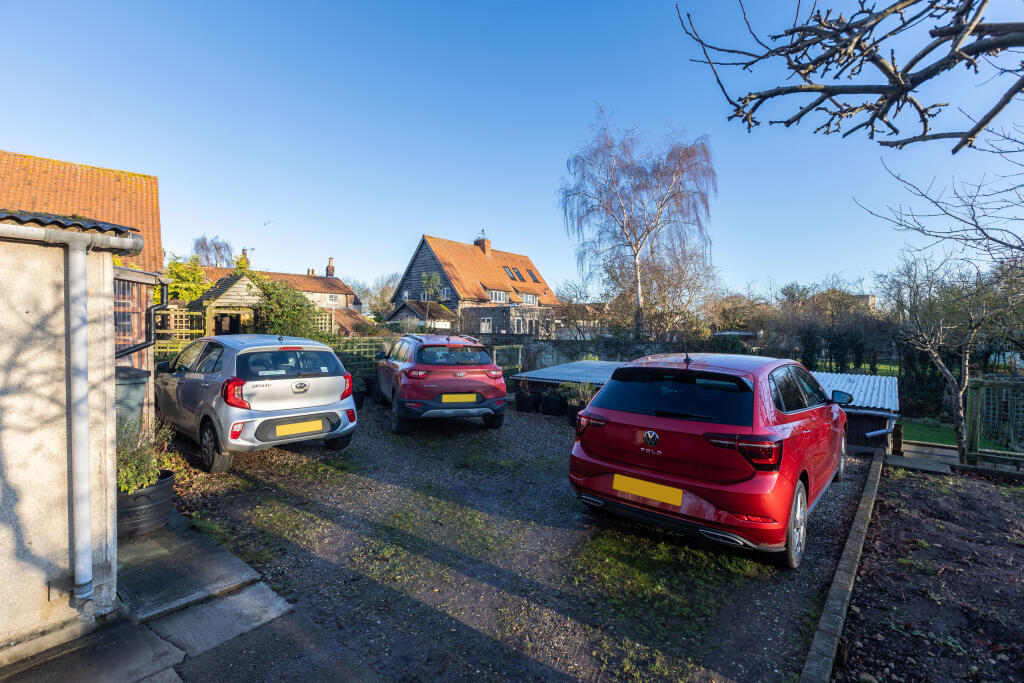 Town Street 4 External-10