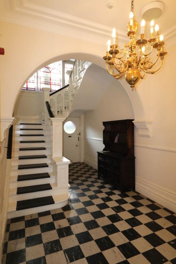 Flat 3, 15 Lord Street West, Southport, PR8 2BH