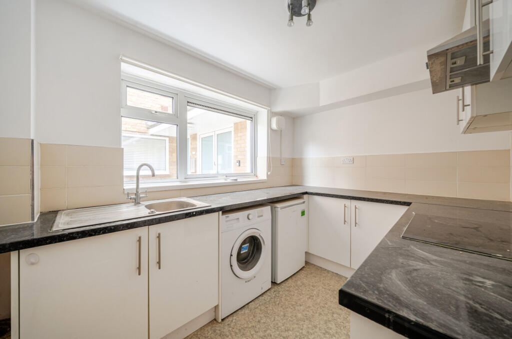 1320363-1-686ba7b...