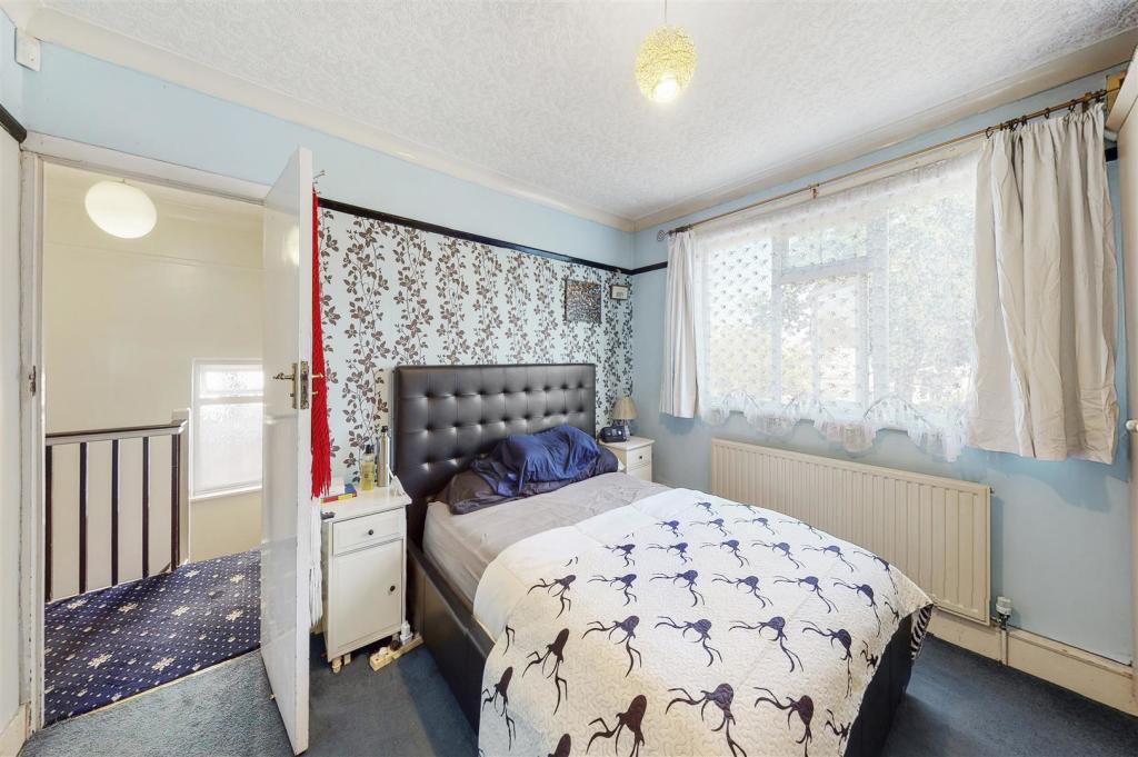 32 Paxford Road - 4y5KNJVw0Ie5KHDiaLED.jpg