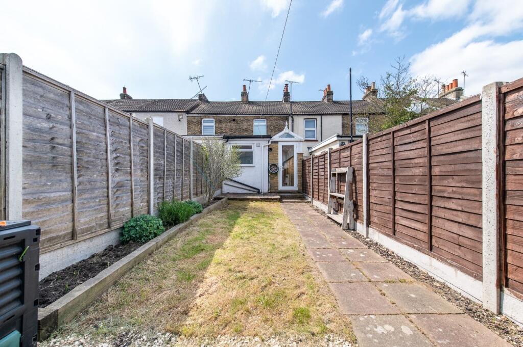 Garden &amp; Rear Elevation