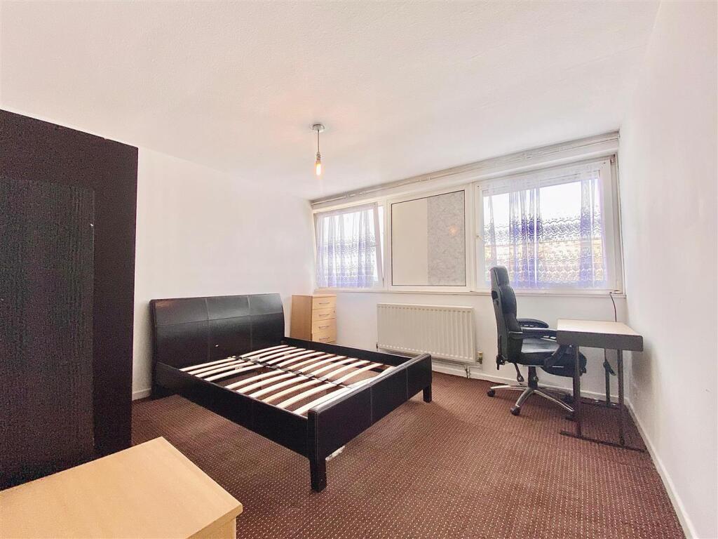 WhatsApp Image 2025-07-28 at 16.08.29_21883ad6.jpg