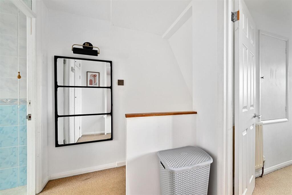 rowan-close-bn (3).jpg