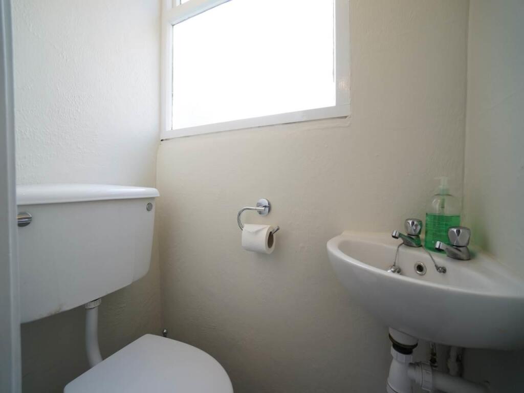 WC.JPG
